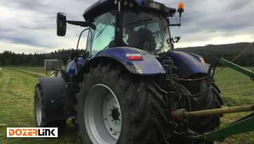 New Holland T7.225 AC at Oct 03 02-34-01